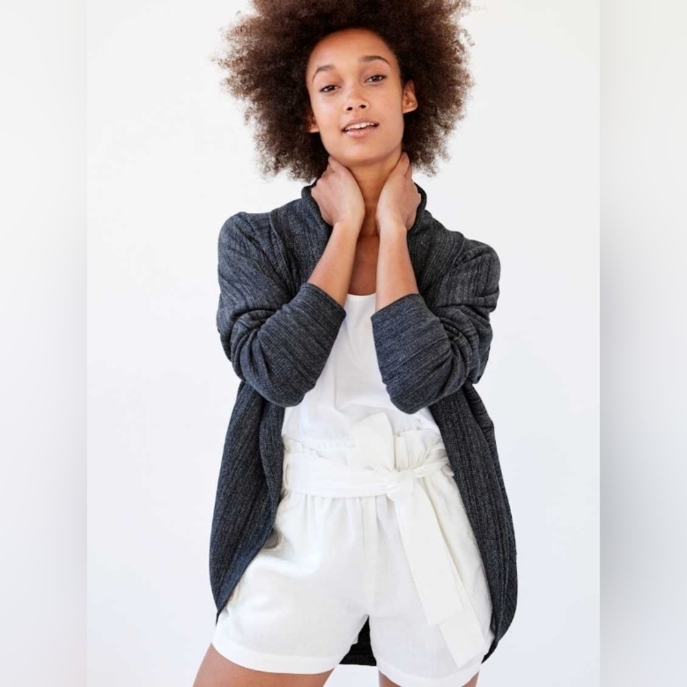 Aritzia Wilfred Diderot Cocoon Grey Open Cardigan Sweater Womens Small